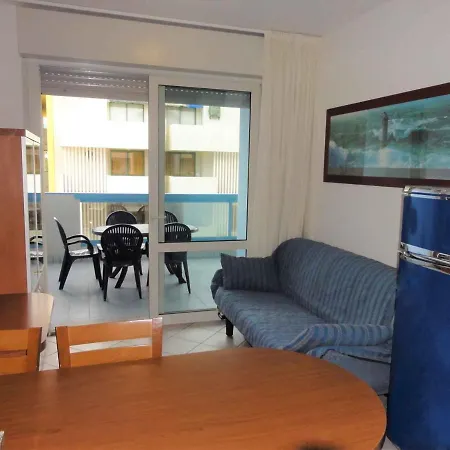 Apartment In 39724
