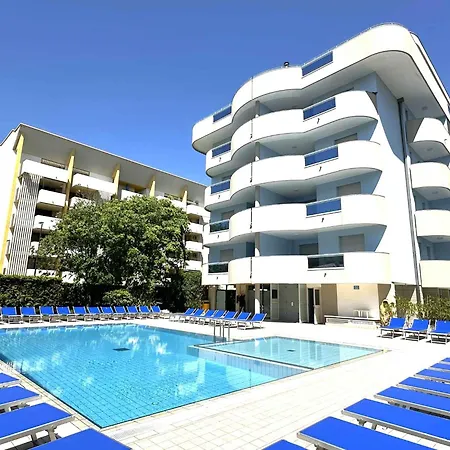 Apartment In 39724